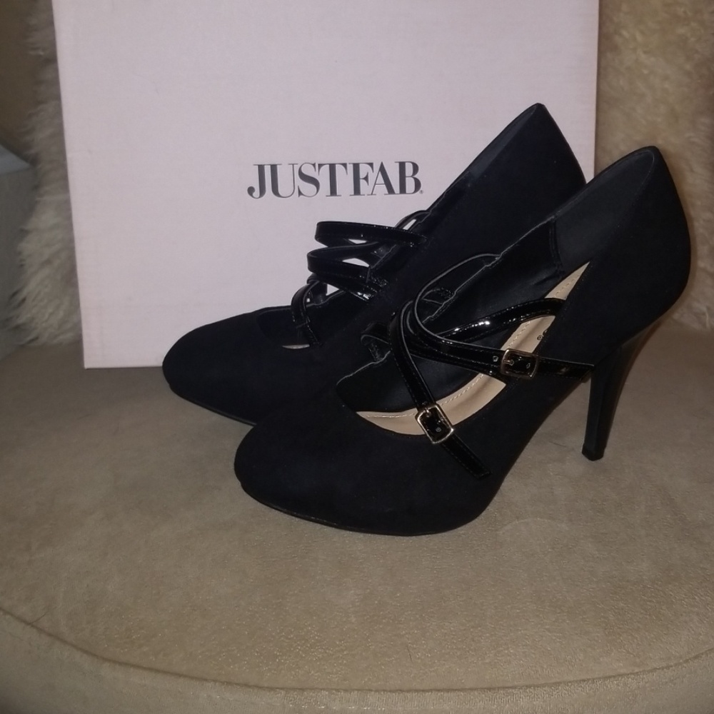 ***Justfab Black Zinnia Pumps